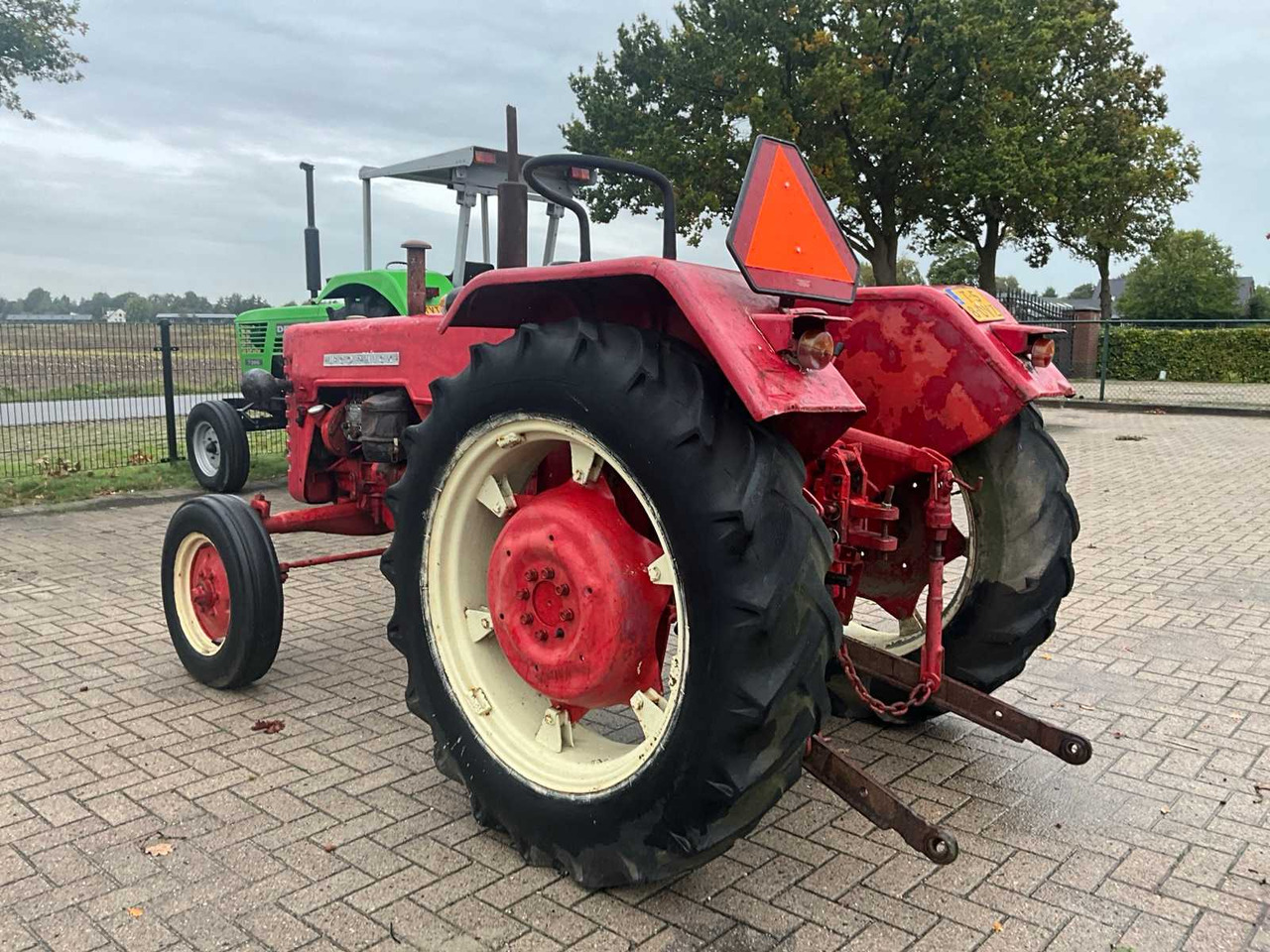 Mc Cormick D-439 - Trator: foto 4 Mc Cormick D-439 - Trator: foto 4