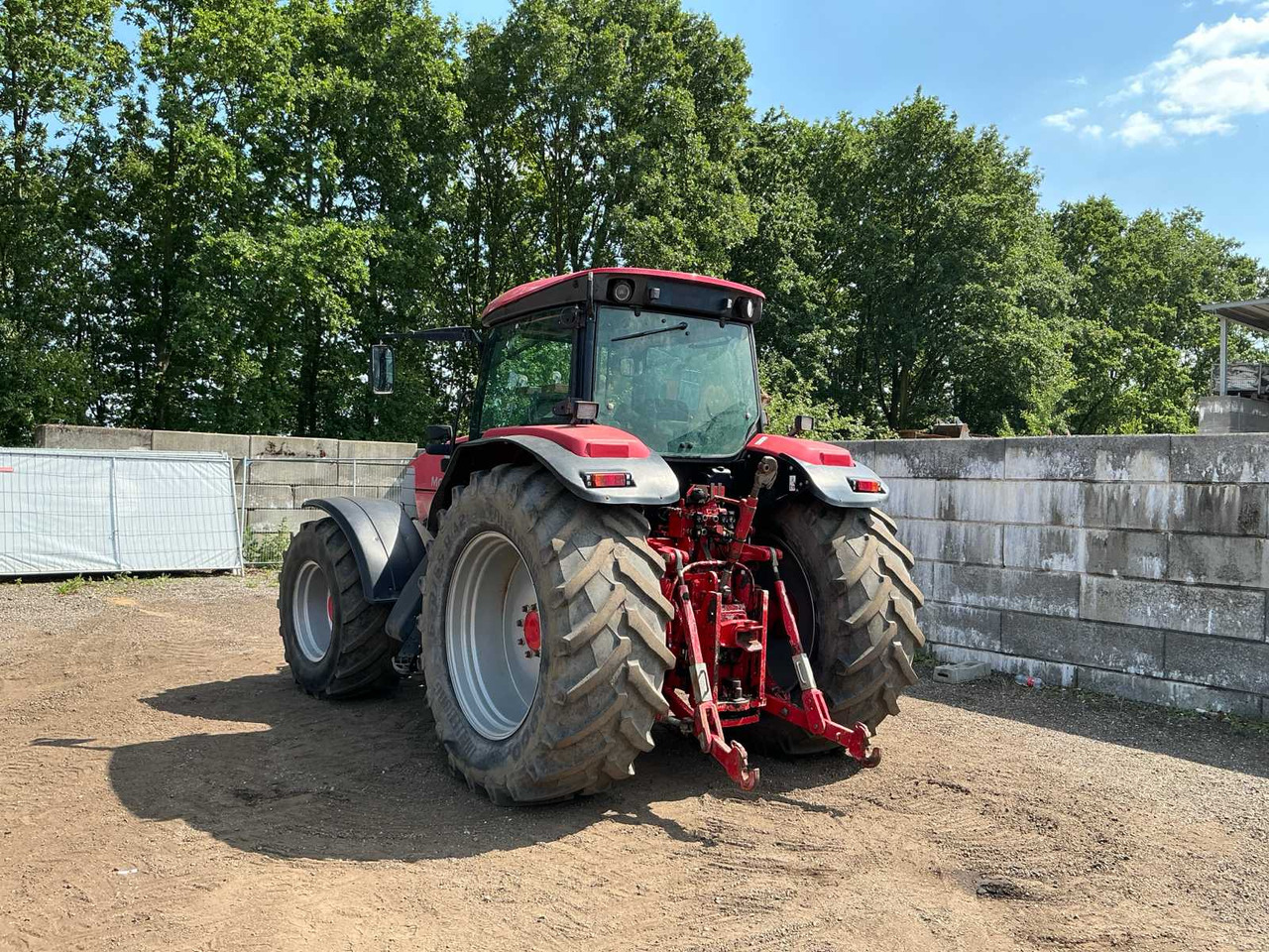 McCormick XTX215 - Trator: foto 3 McCormick XTX215 - Trator: foto 3