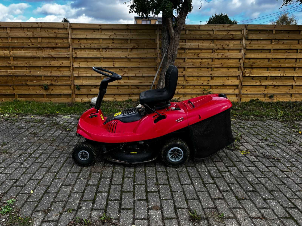 Mountfield RM 70.25 - Cortador de grama: foto 2 Mountfield RM 70.25 - Cortador de grama: foto 2