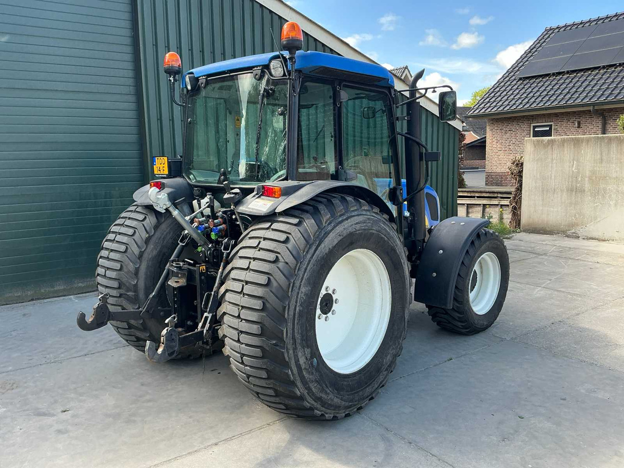 New holland T4030 - Trator: foto 5 New holland T4030 - Trator: foto 5
