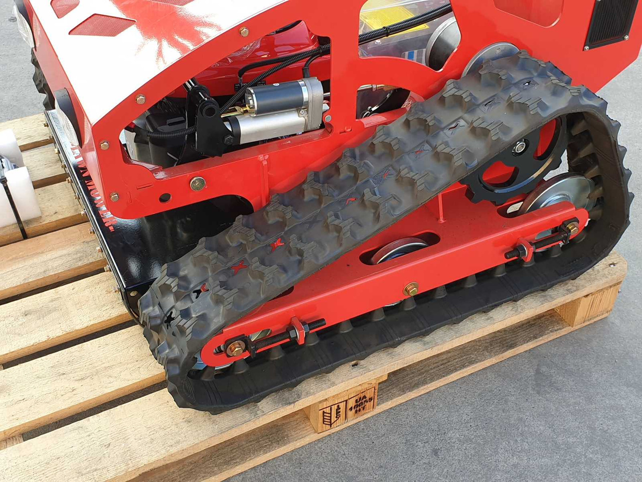 RAPTOR - Cortador de grama: foto 5 RAPTOR - Cortador de grama: foto 5