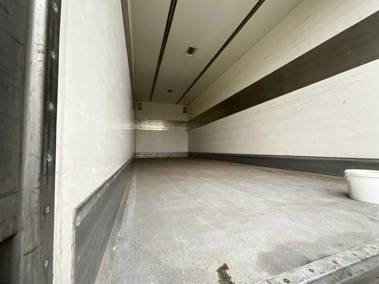 1997 CHEREAU R18 REFRIGERATED TRUCK - Reboque: foto 3 1997 CHEREAU R18 REFRIGERATED TRUCK - Reboque: foto 3