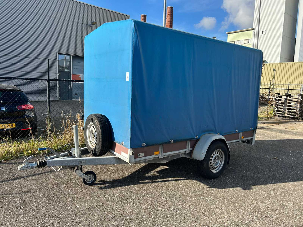 SARIS HB335 HOOD TRAILER 750KG. - Reboque: foto 1 SARIS HB335 HOOD TRAILER 750KG. - Reboque: foto 1