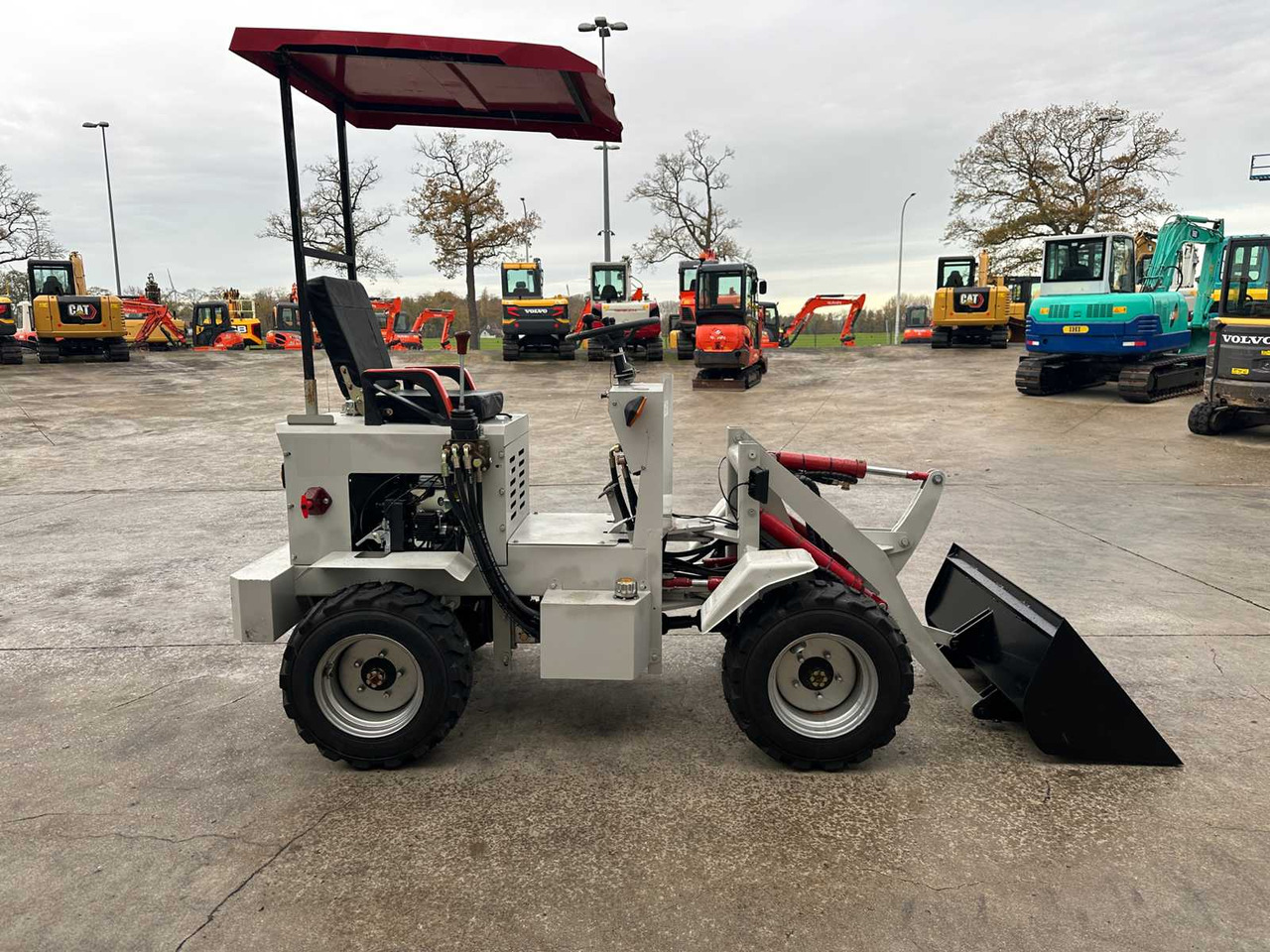 SDLOOL - 2025 - SL45 - MINI WHEEL LOADER - Carregadeira de rodas: foto 4 SDLOOL - 2025 - SL45 - MINI WHEEL LOADER - Carregadeira de rodas: foto 4