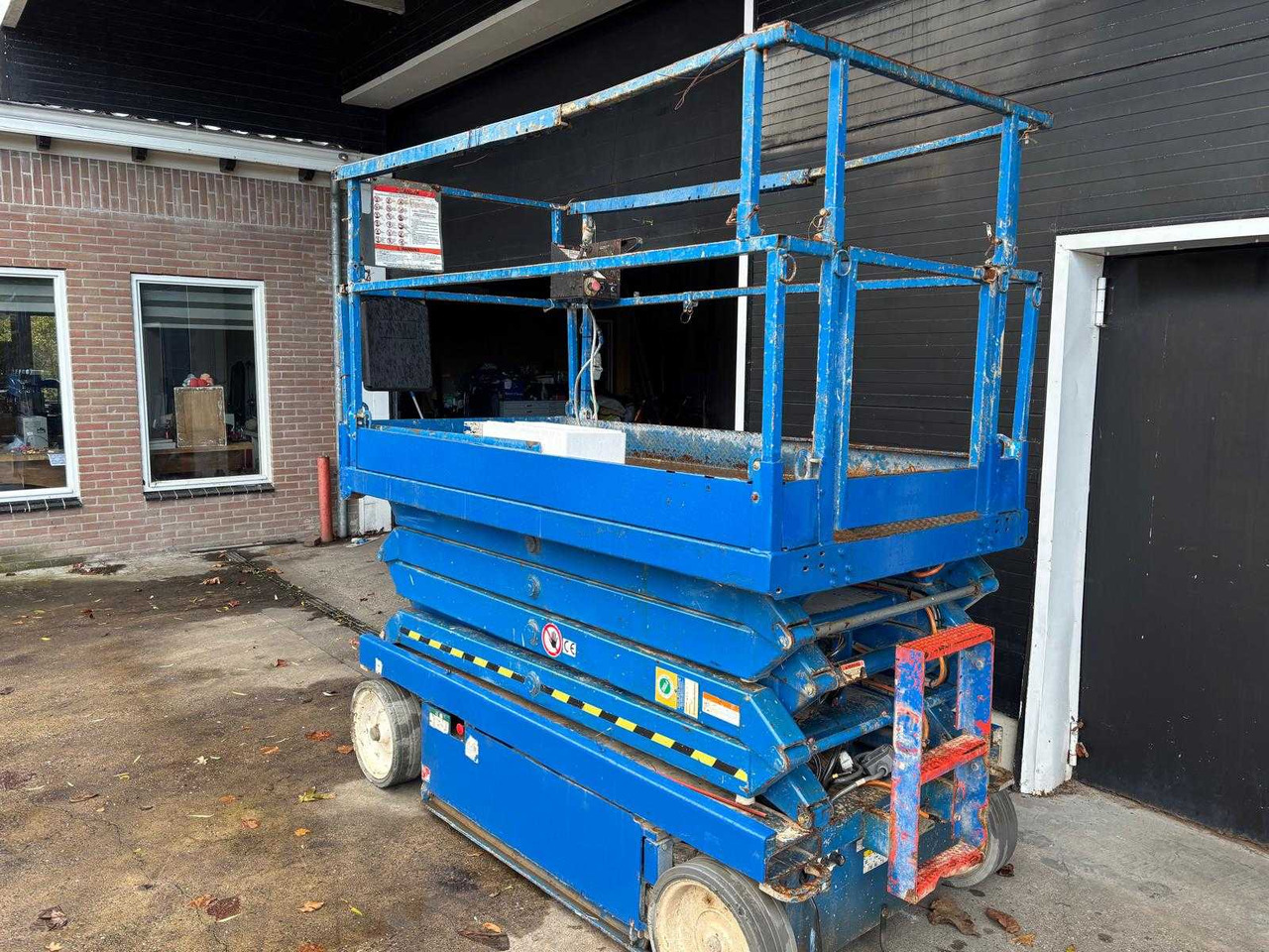 SKYJACK - 2015 - AERIAL PLATFORM - Plataforma aérea: foto 3 SKYJACK - 2015 - AERIAL PLATFORM - Plataforma aérea: foto 3