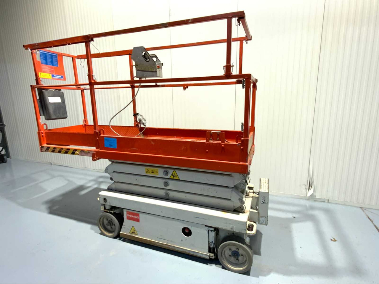 SKYJACK - SJIII3219 BJ. 2015 - AERIAL PLATFORM, WORKING HEIGHT 7.8M, 266 HOURS - Plataforma aérea: foto 4 SKYJACK - SJIII3219 BJ. 2015 - AERIAL PLATFORM, WORKING HEIGHT 7.8M, 266 HOURS - Plataforma aérea: foto 4