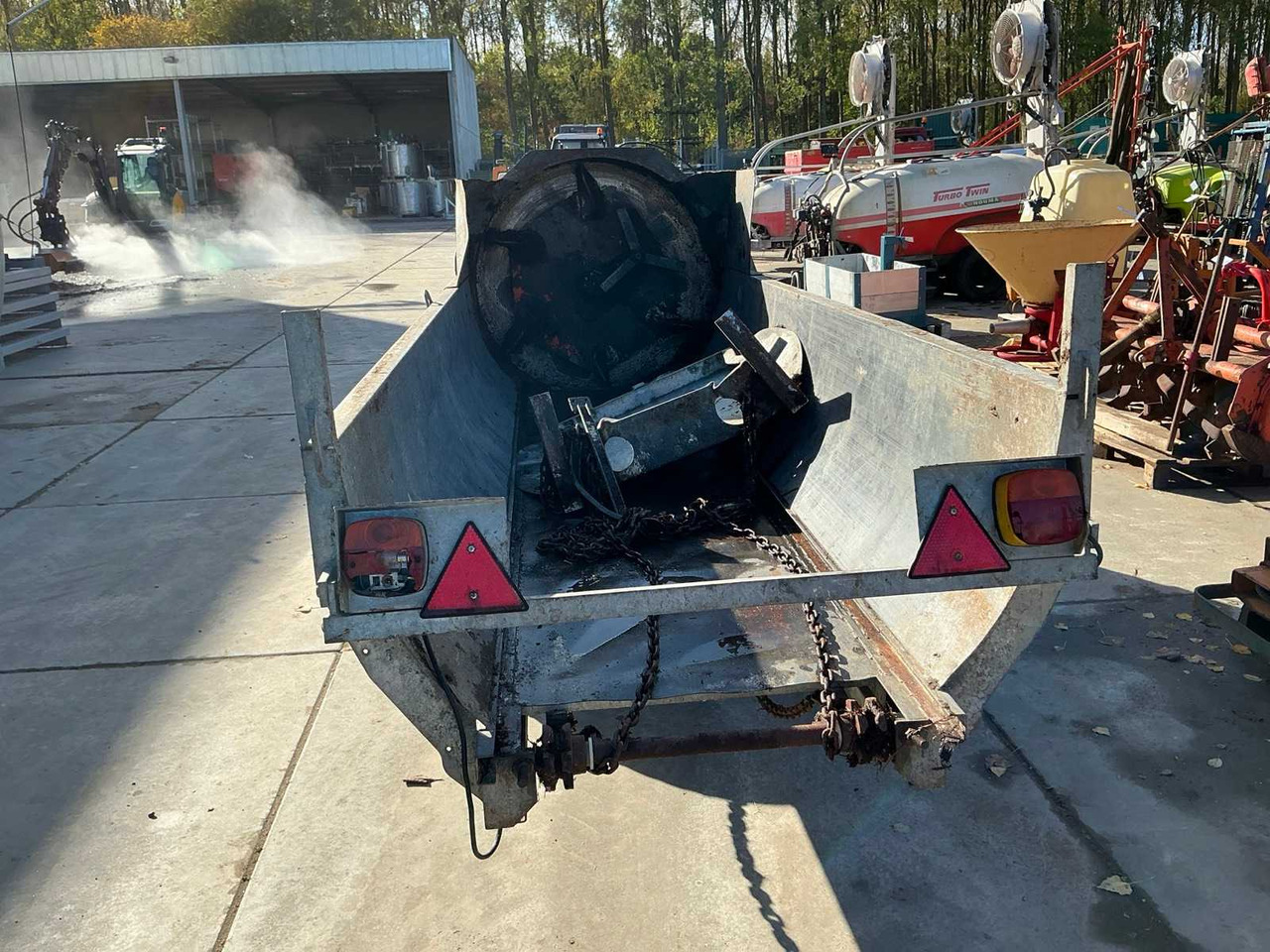 Saco 301SVAT - Cisterna de chorume: foto 4 Saco 301SVAT - Cisterna de chorume: foto 4