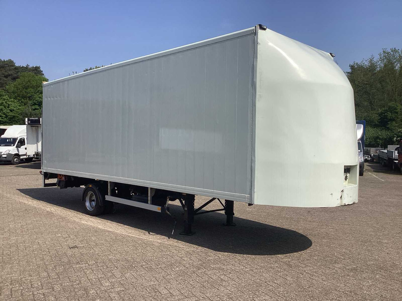 2003 TRACON UDEN STEERING AXLE SEMI-TRAILER - Semireboque: foto 4 2003 TRACON UDEN STEERING AXLE SEMI-TRAILER - Semireboque: foto 4