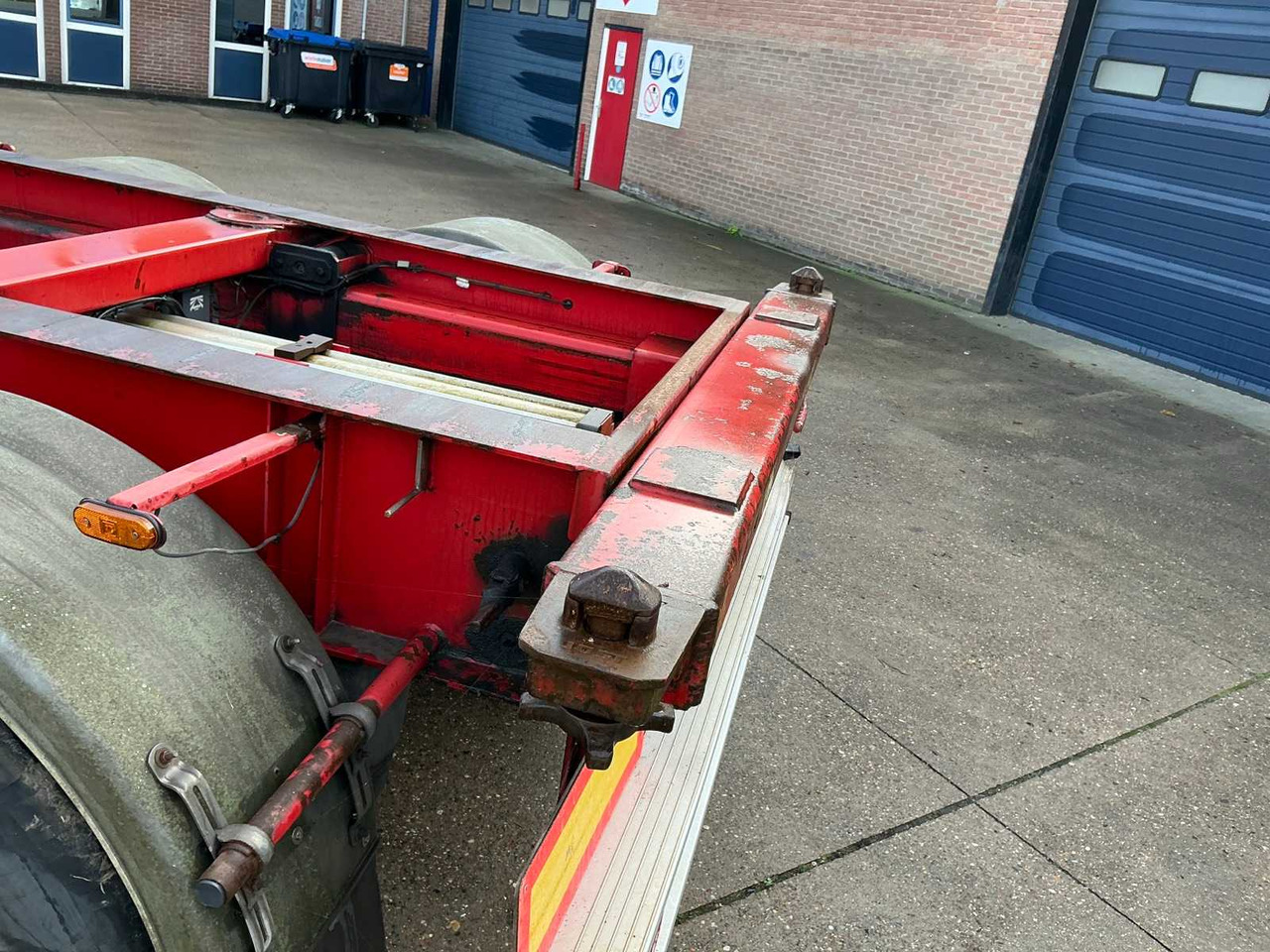 Semireboque 2006 LAG O-3-39 CD CONTAINER CHASSIS SEMI-TRAILER: foto 10 Semireboque 2006 LAG O-3-39 CD CONTAINER CHASSIS SEMI-TRAILER: foto 10