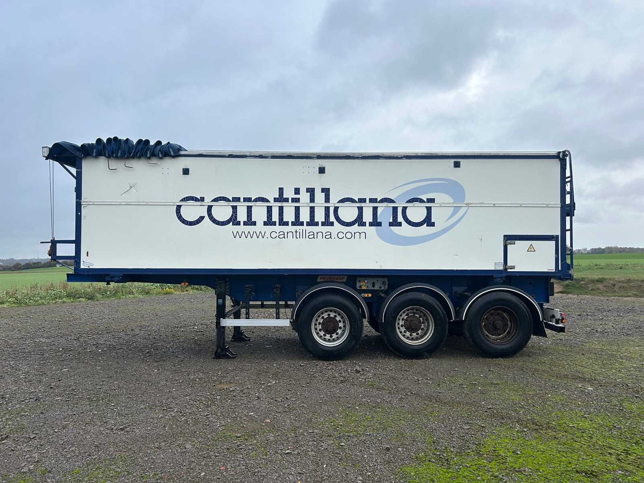 FRUEHAUF 9806 AL IS06 TIPPING SEMI-TRAILER / BELT TRUCK - Semireboque: foto 3 FRUEHAUF 9806 AL IS06 TIPPING SEMI-TRAILER / BELT TRUCK - Semireboque: foto 3