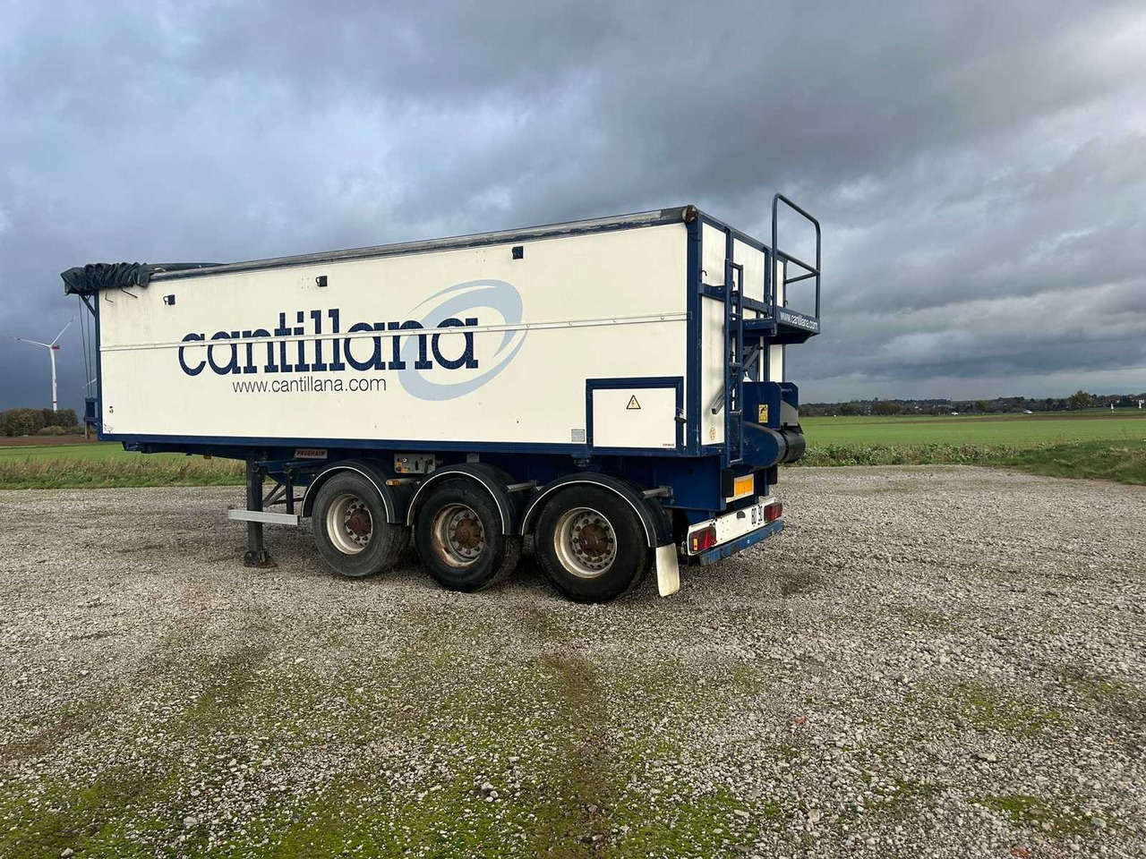 FRUEHAUF 9806 AL IS06 TIPPING SEMI-TRAILER / BELT TRUCK - Semireboque: foto 4 FRUEHAUF 9806 AL IS06 TIPPING SEMI-TRAILER / BELT TRUCK - Semireboque: foto 4