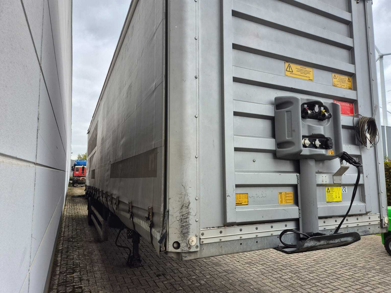 FRUEHAUF SEMI-TRAILER 2018 - Semireboque: foto 3 FRUEHAUF SEMI-TRAILER 2018 - Semireboque: foto 3