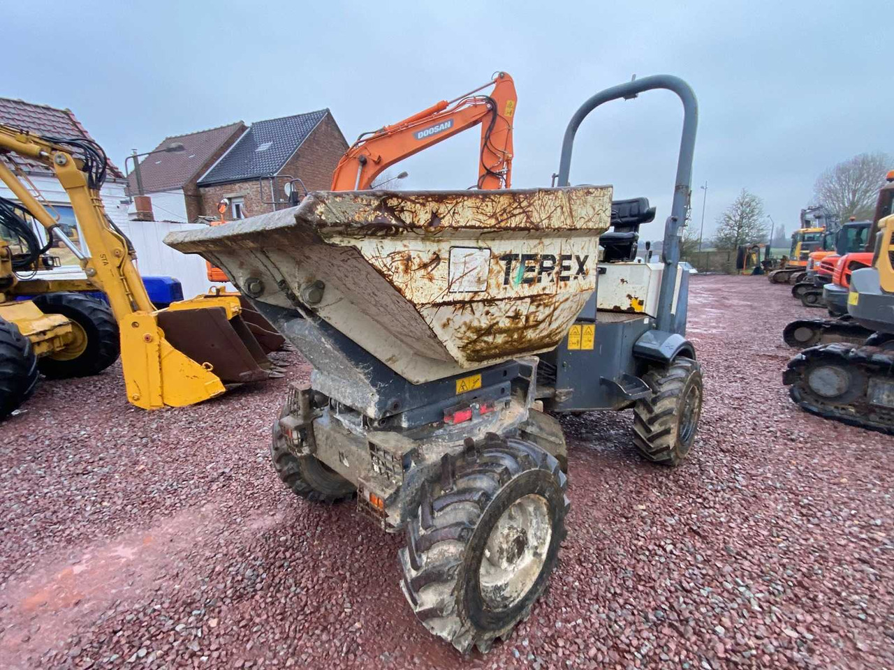 TEREX TA2 SEH 2 TON ARTICULATED DUMPER - Tombador: foto 3 TEREX TA2 SEH 2 TON ARTICULATED DUMPER - Tombador: foto 3