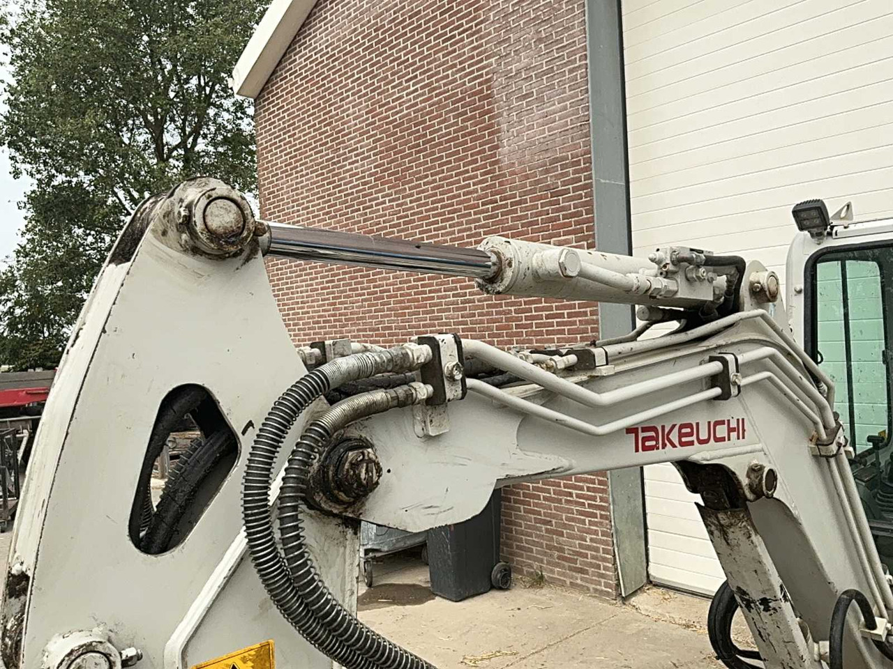 Mini escavadeira Takeuchi TB 225: foto 13