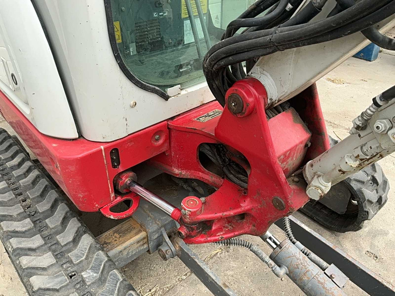 Mini escavadeira Takeuchi TB 225: foto 18