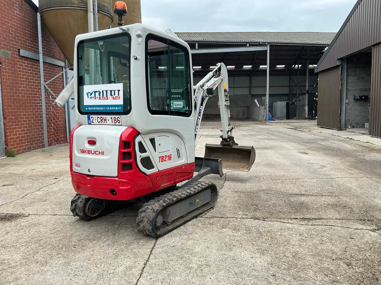 Takeuchi TB216 - Mini escavadeira: foto 5 Takeuchi TB216 - Mini escavadeira: foto 5
