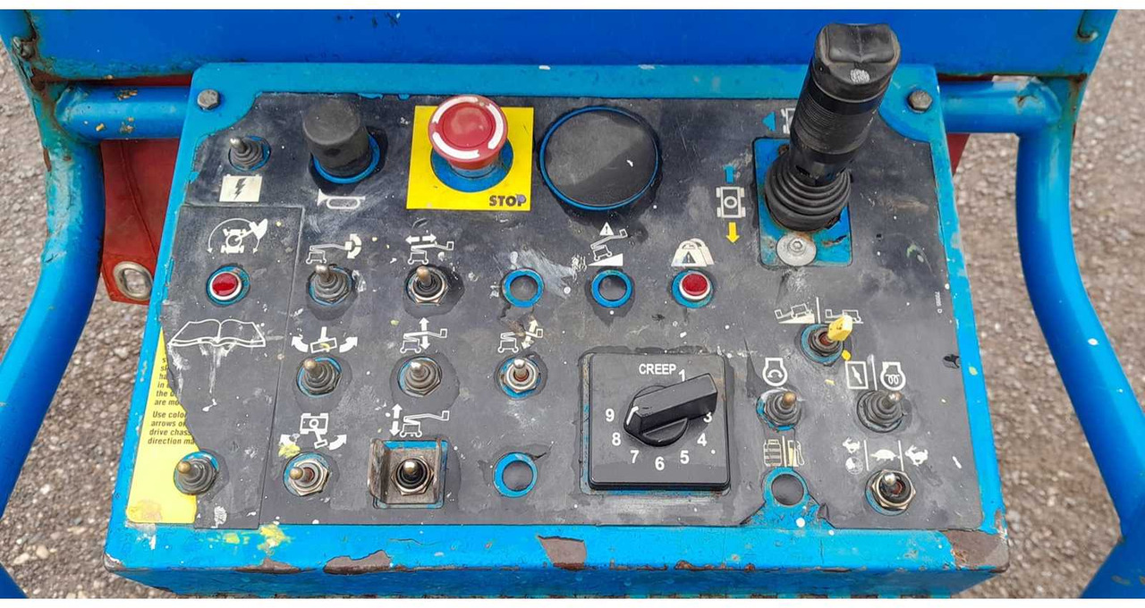 Terex Z-34/22 - Plataforma aérea: foto 5 Terex Z-34/22 - Plataforma aérea: foto 5