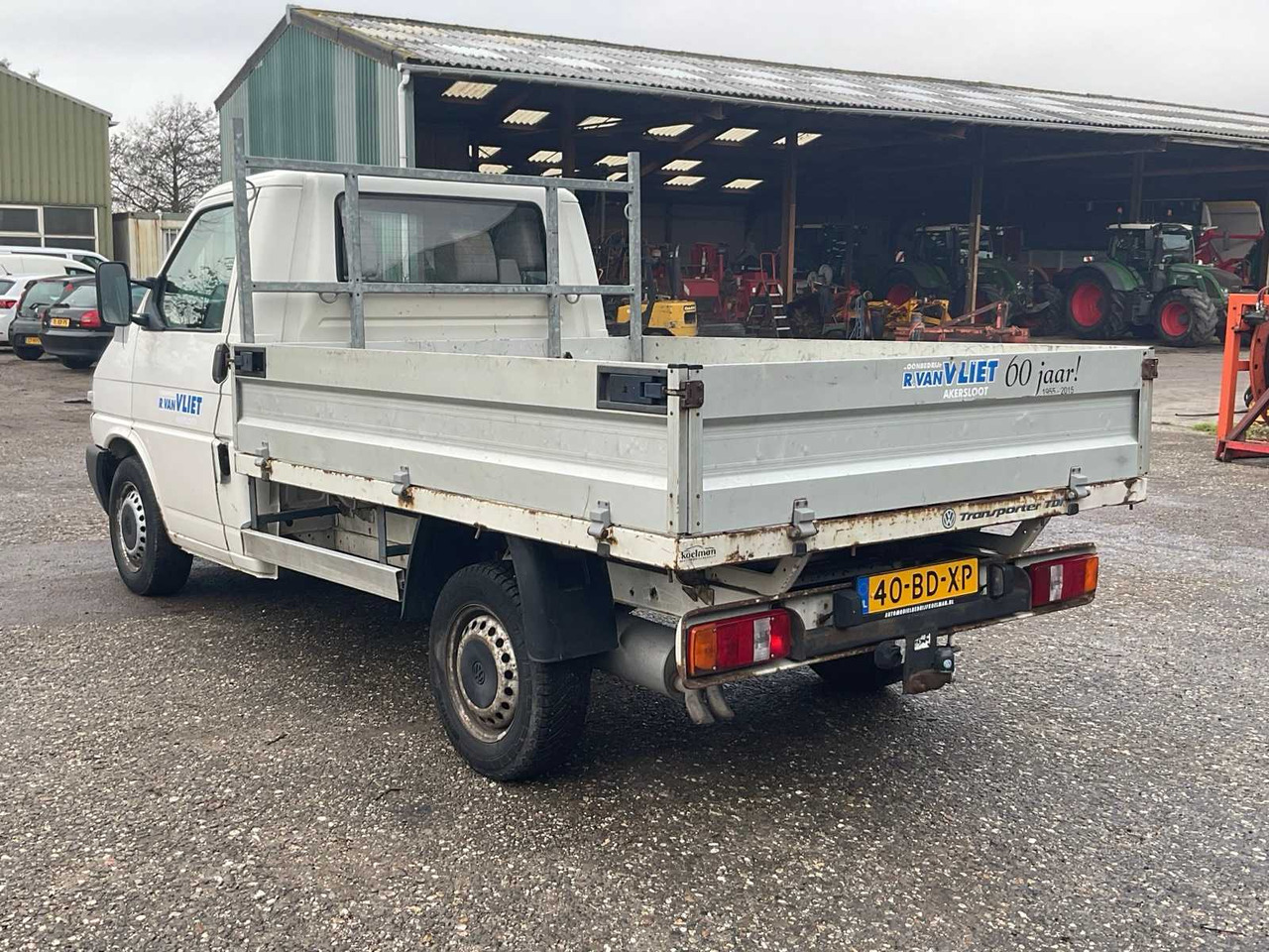 2002 VOLKSWAGEN TRANSPORTER 2.5 TDI 292 COMMERCIAL VEHICLE - Veículo comercial: foto 4 2002 VOLKSWAGEN TRANSPORTER 2.5 TDI 292 COMMERCIAL VEHICLE - Veículo comercial: foto 4