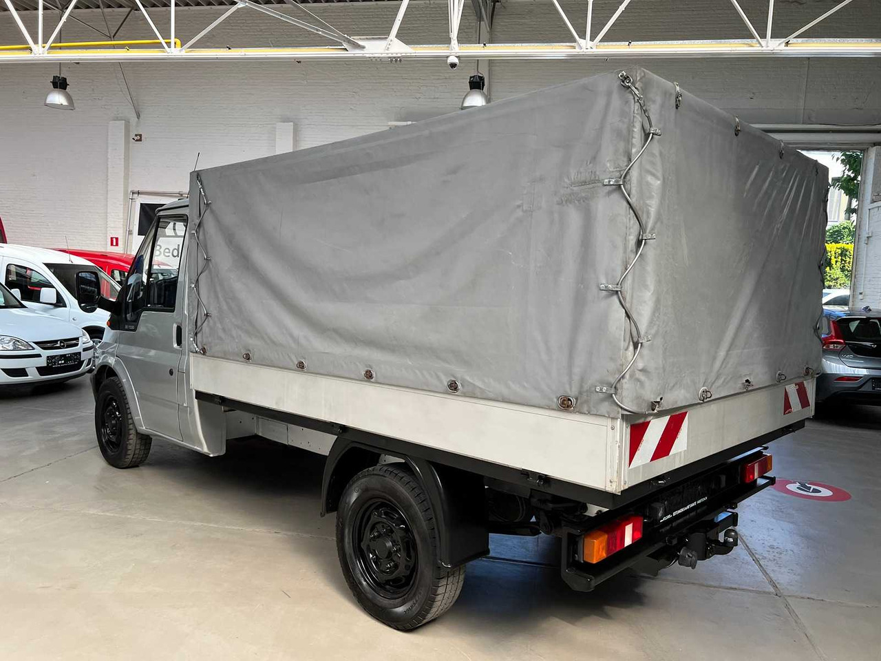 2003 FORD TRANSIT - Veículo comercial: foto 4 2003 FORD TRANSIT - Veículo comercial: foto 4