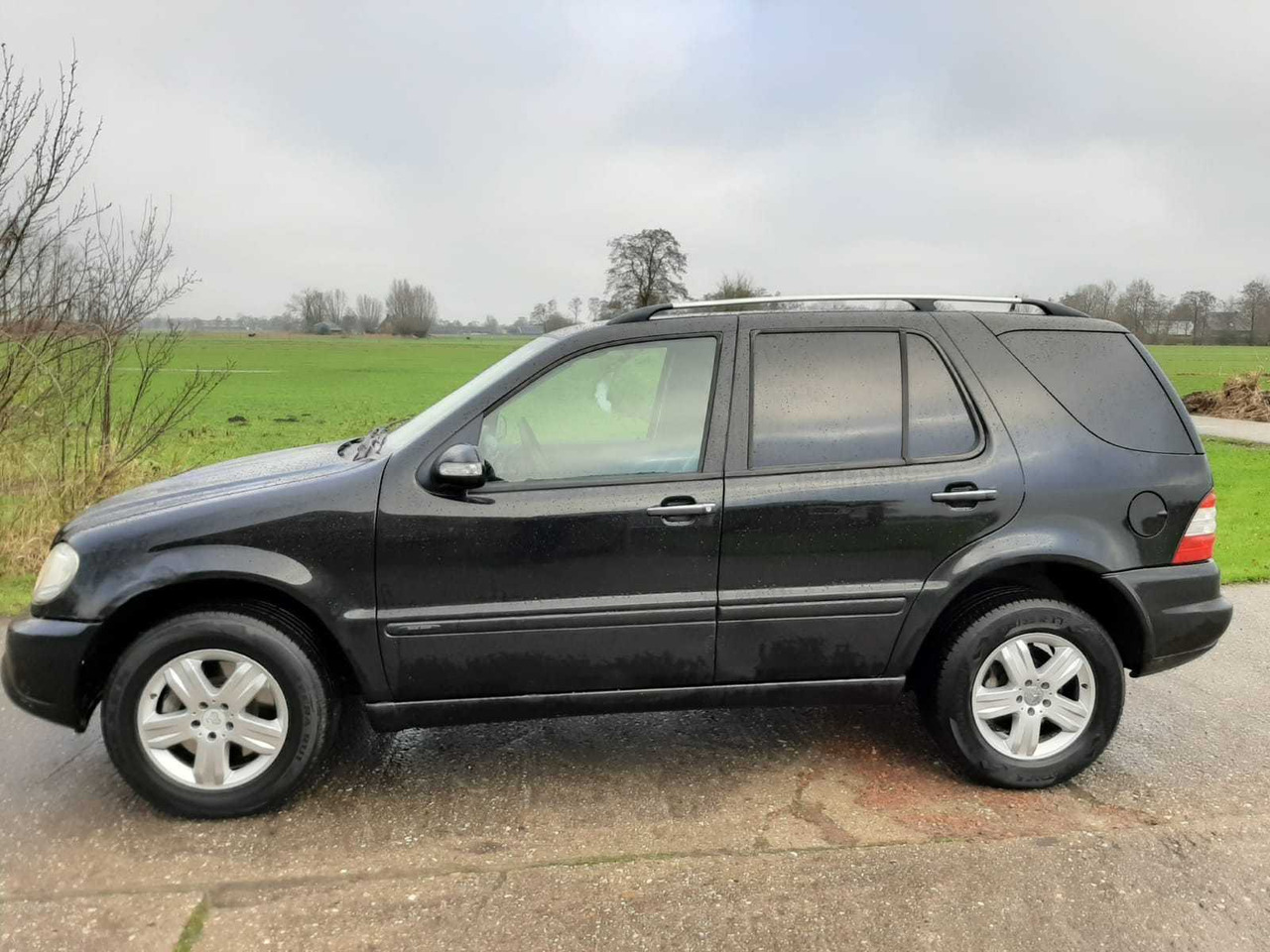 2004 MERCEDES-BENZ M-CLASS ML 270 CDI COMMERCIAL VEHICLE - Veículo comercial: foto 3 2004 MERCEDES-BENZ M-CLASS ML 270 CDI COMMERCIAL VEHICLE - Veículo comercial: foto 3