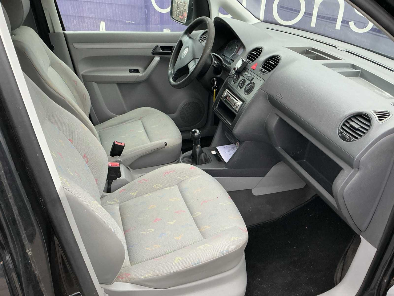 2006 - VOLKSWAGEN - CADDY - 1.9 TDI - COMMERCIAL VEHICLE - Veículo comercial: foto 5 2006 - VOLKSWAGEN - CADDY - 1.9 TDI - COMMERCIAL VEHICLE - Veículo comercial: foto 5