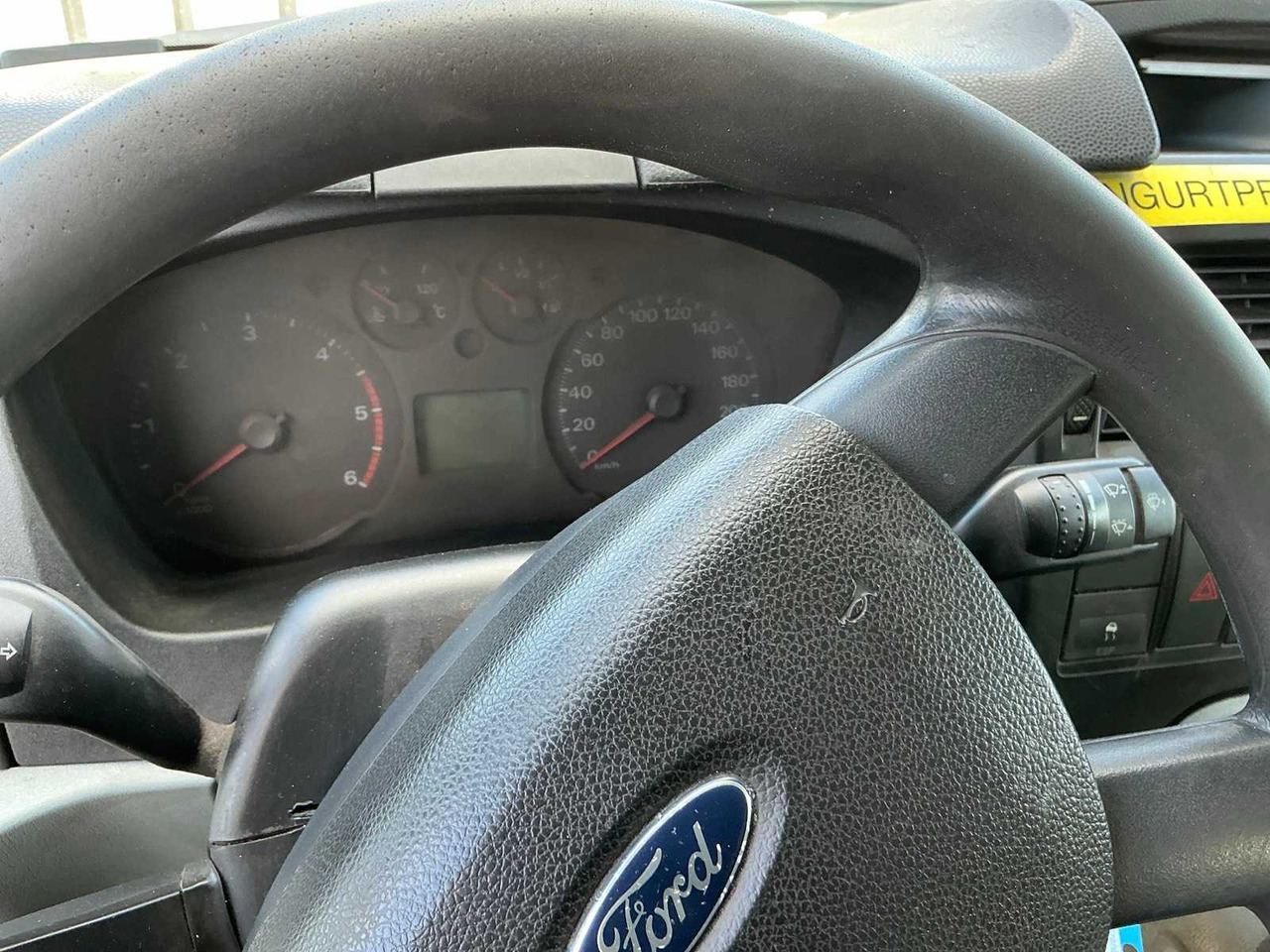 2011 FORD TRANSIT 100 T350 VAN - Veículo comercial: foto 2 2011 FORD TRANSIT 100 T350 VAN - Veículo comercial: foto 2