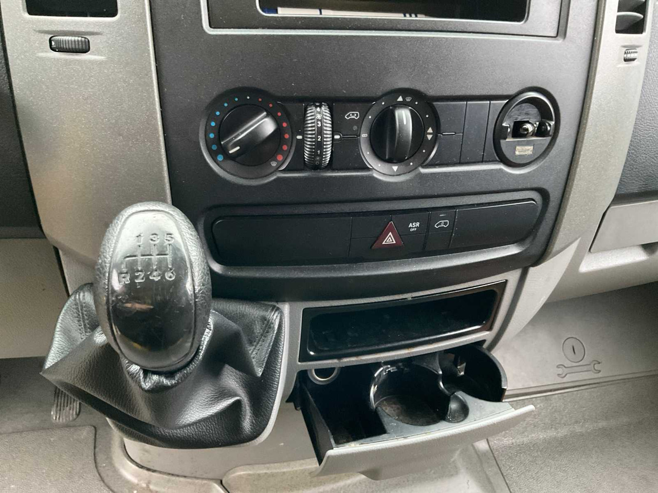 Veículo comercial 2013 MERCEDES-BENZ SPRINTER 906BA50 COMMERCIAL VEHICLE: foto 14 Veículo comercial 2013 MERCEDES-BENZ SPRINTER 906BA50 COMMERCIAL VEHICLE: foto 14