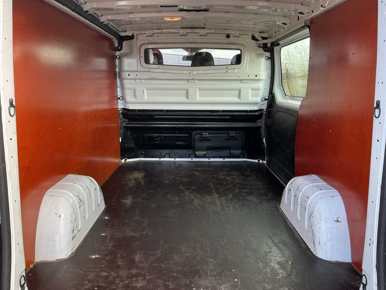 2018 - OPEL - VIVARO - 1.6 CDTI L1H1 ED. - COMMERCIAL VEHICLE - Veículo comercial: foto 5 2018 - OPEL - VIVARO - 1.6 CDTI L1H1 ED. - COMMERCIAL VEHICLE - Veículo comercial: foto 5