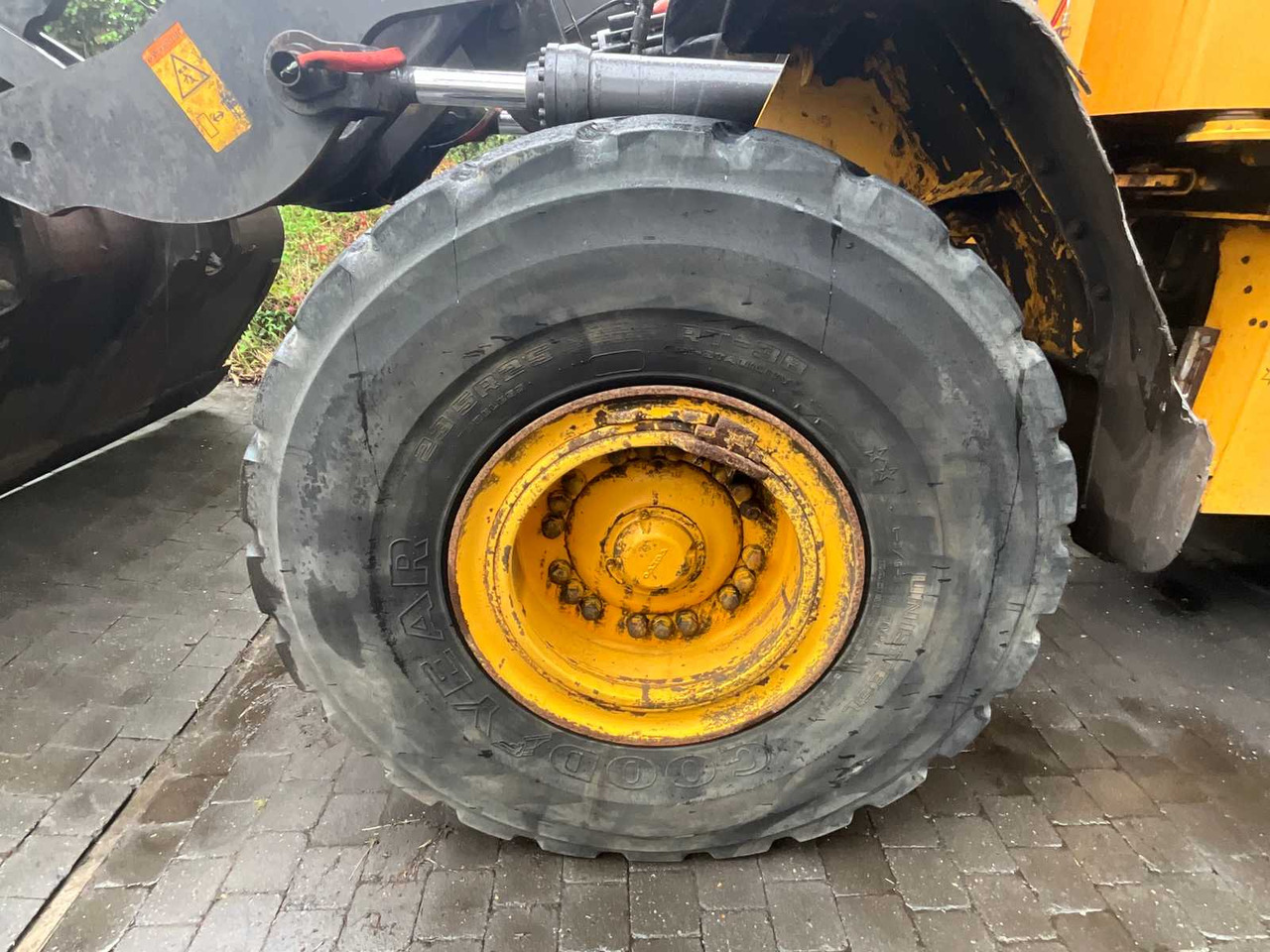 Carregadeira de rodas Volvo L110E: foto 10