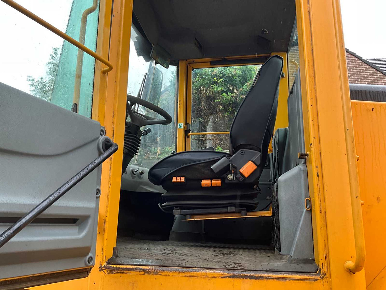 Carregadeira de rodas Volvo L110E: foto 15