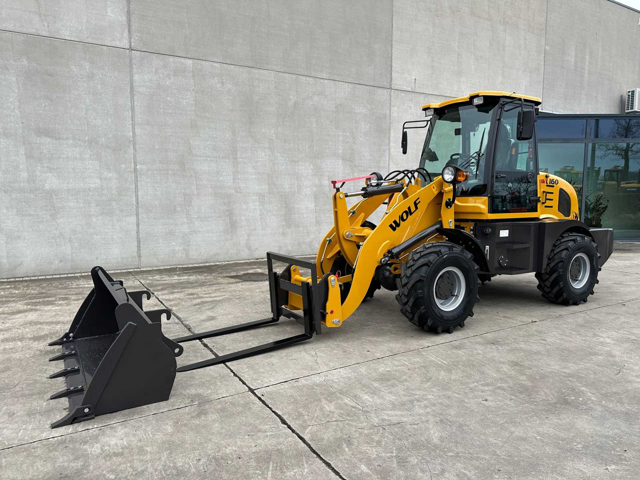 WOLF - 2025 - WL160 - WHEEL LOADER WOLF WL160 - Carregadeira de rodas: foto 1 WOLF - 2025 - WL160 - WHEEL LOADER WOLF WL160 - Carregadeira de rodas: foto 1