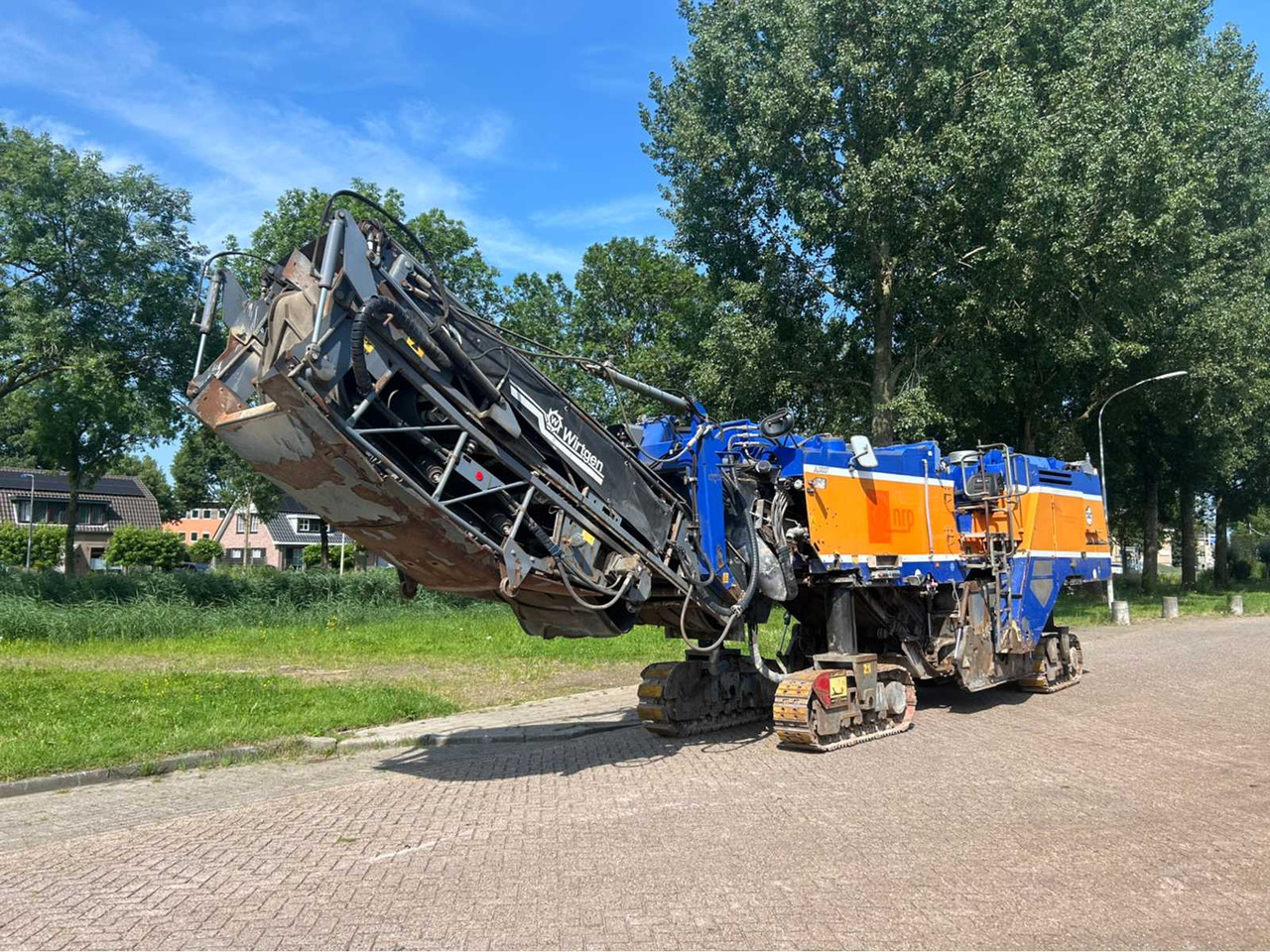 Wirtgen W2200 - Aplainadora (Fresadora): foto 1 Wirtgen W2200 - Aplainadora (Fresadora): foto 1