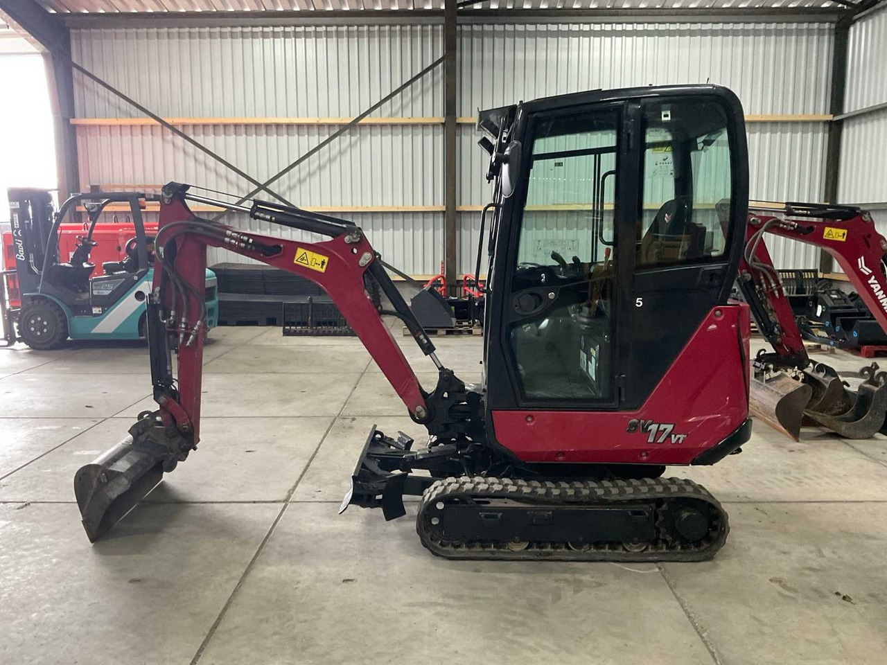 Yanmar SV 17 VT - Mini escavadeira: foto 2 Yanmar SV 17 VT - Mini escavadeira: foto 2