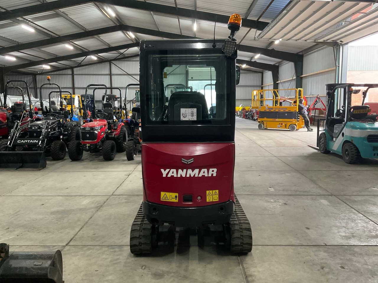 Yanmar SV 19 VT - Mini escavadeira: foto 3 Yanmar SV 19 VT - Mini escavadeira: foto 3