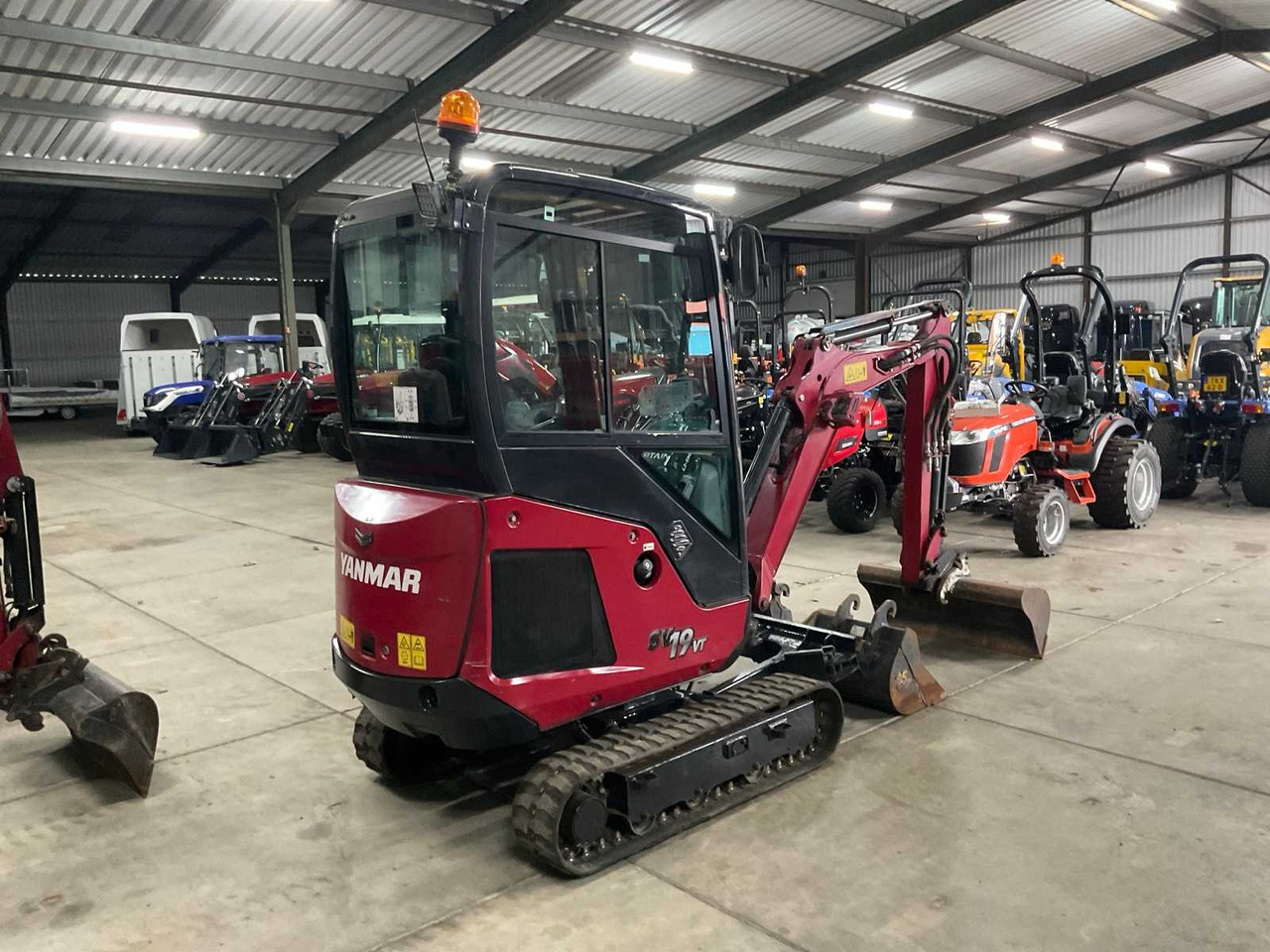 Yanmar SV 19 VT - Mini escavadeira: foto 4 Yanmar SV 19 VT - Mini escavadeira: foto 4