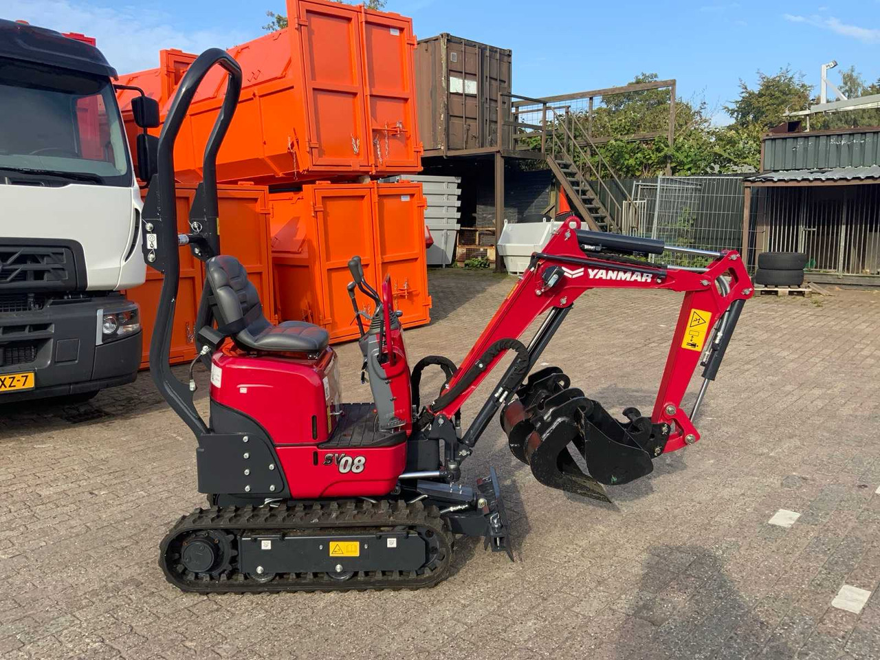 Yanmar SV08-1C - Mini escavadeira: foto 4 Yanmar SV08-1C - Mini escavadeira: foto 4
