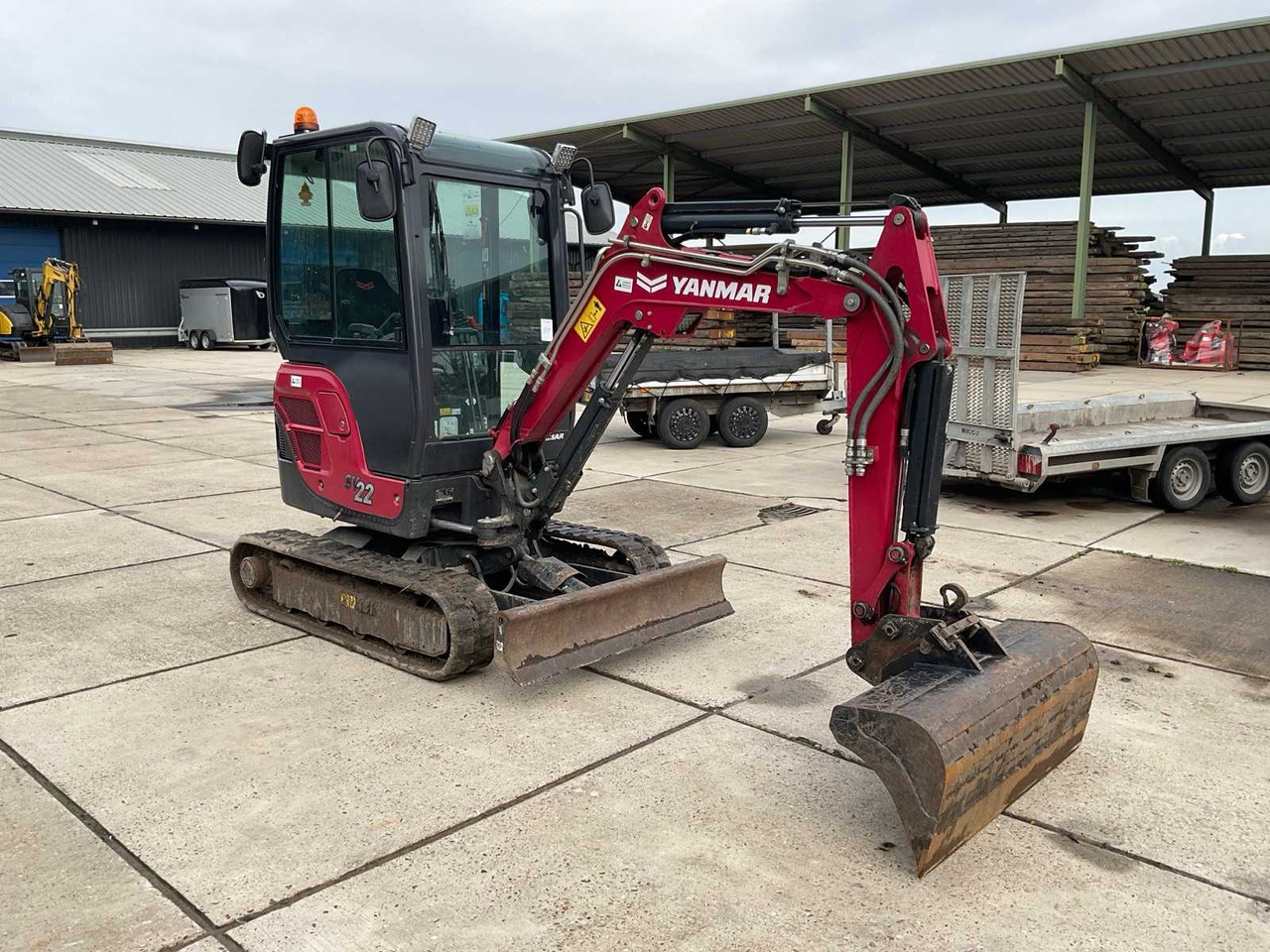 Yanmar SV22 - Mini escavadeira: foto 3 Yanmar SV22 - Mini escavadeira: foto 3