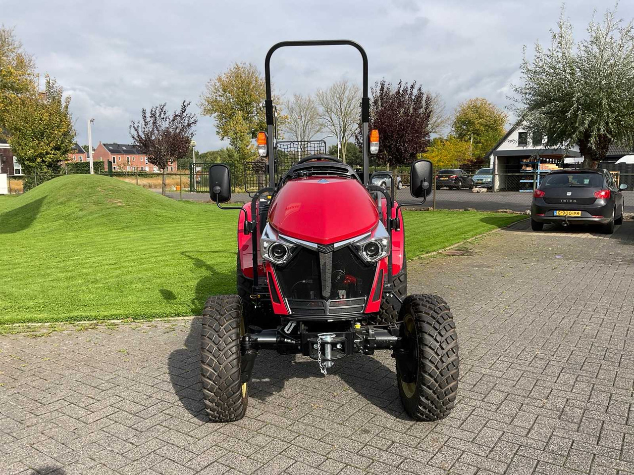 Yanmar YT235 - Mini trator: foto 4 Yanmar YT235 - Mini trator: foto 4