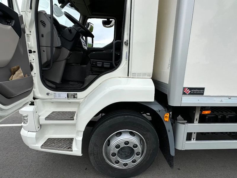 DAF LF 210 LF210.14 EURO6. 2019. 720x248x255 - Caminhão furgão: foto 5 DAF LF 210 LF210.14 EURO6. 2019. 720x248x255 - Caminhão furgão: foto 5