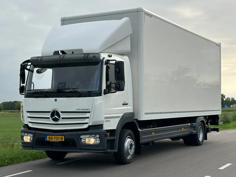 Mercedes-Benz Atego ATEGO 1223L 2020. 720x249x260 3000kg Lbw - Caminhão furgão: foto 1 Mercedes-Benz Atego ATEGO 1223L 2020. 720x249x260 3000kg Lbw - Caminhão furgão: foto 1