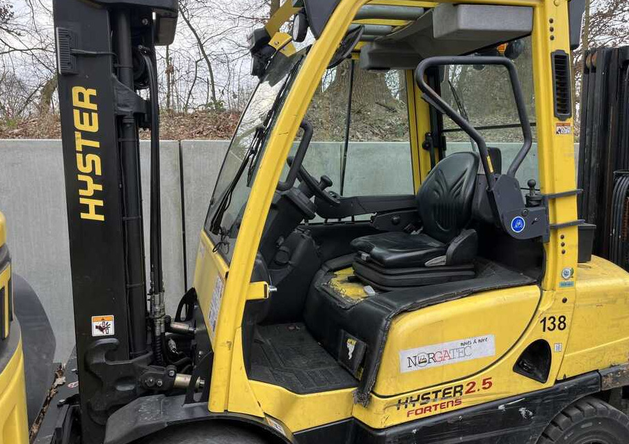Hyster H2.5FT - Empilhadeira a diesel: foto 2 Hyster H2.5FT - Empilhadeira a diesel: foto 2