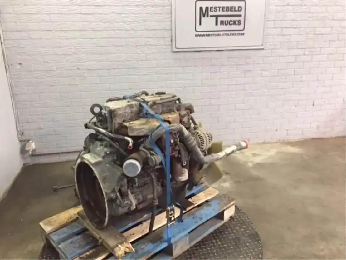DAF Motor CE 110 - Motor de Caminhão: foto 2 DAF Motor CE 110 - Motor de Caminhão: foto 2