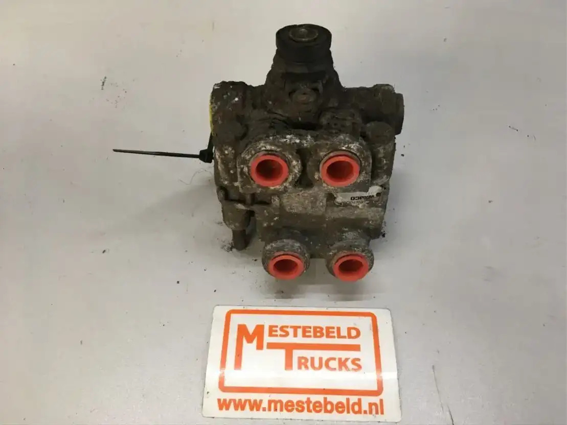 Diversen Ventiel Wabco - Peças de freio de Caminhão: foto 1 Diversen Ventiel Wabco - Peças de freio de Caminhão: foto 1