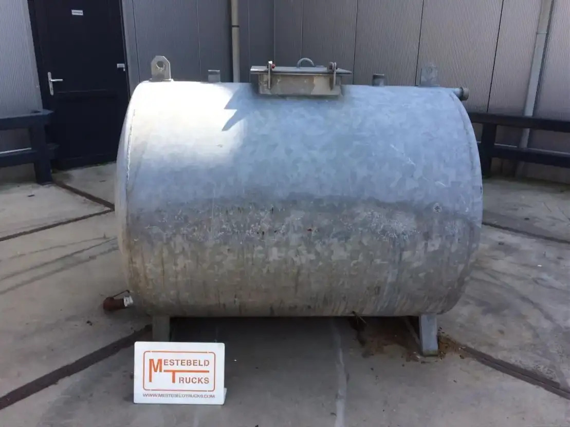 Diversen Watertank 9025 liter - Depósito de armazenamento: foto 5 Diversen Watertank 9025 liter - Depósito de armazenamento: foto 5