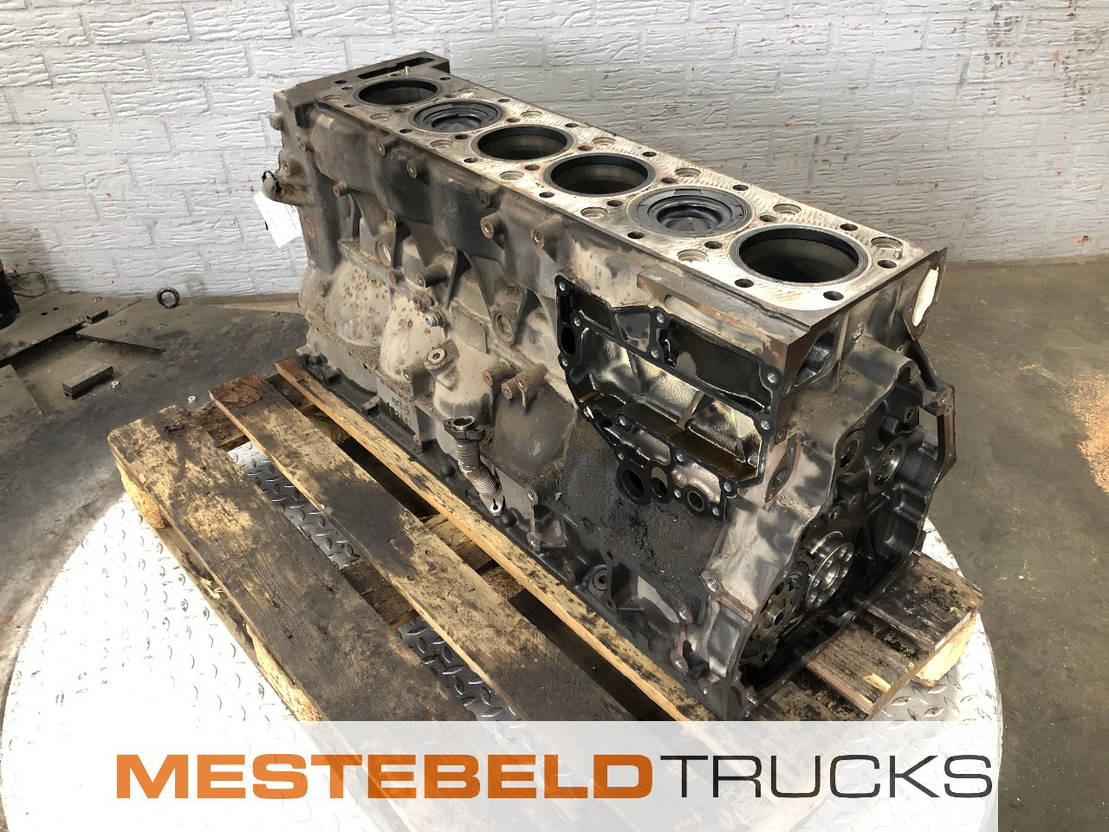 MAN Blok D2676 LF46 - Motor e peças de Caminhão: foto 2 MAN Blok D2676 LF46 - Motor e peças de Caminhão: foto 2