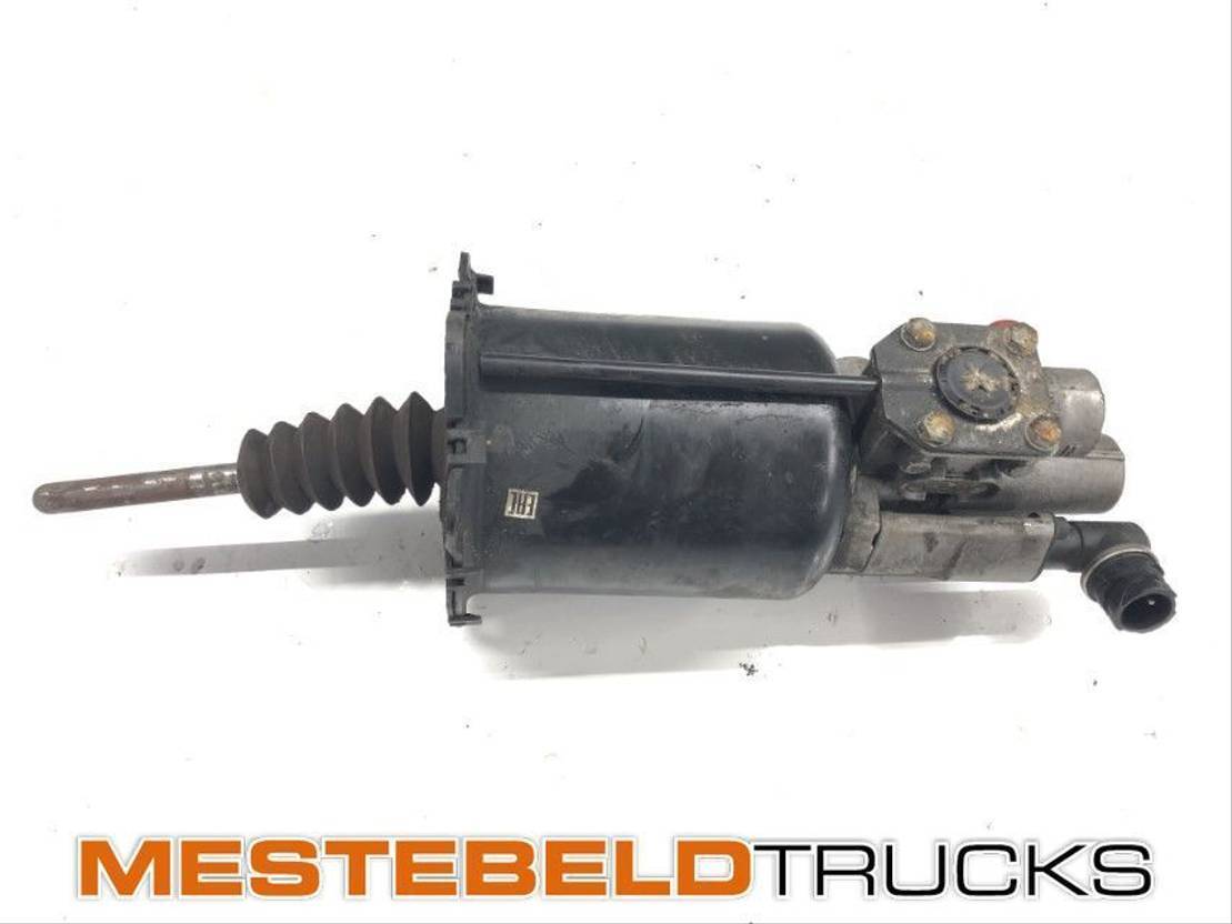 MAN Koppelingscilinder - Embreagem e peças de Caminhão: foto 1 MAN Koppelingscilinder - Embreagem e peças de Caminhão: foto 1