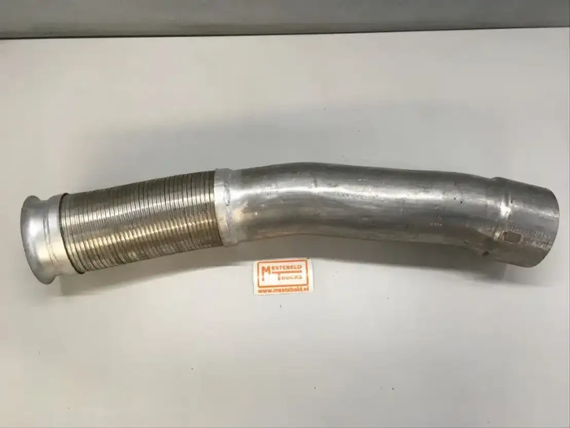 Mercedes-Benz Uitlaatpijp met flexibel deel - Silenciador/ Sistema de escape de Caminhão: foto 1 Mercedes-Benz Uitlaatpijp met flexibel deel - Silenciador/ Sistema de escape de Caminhão: foto 1