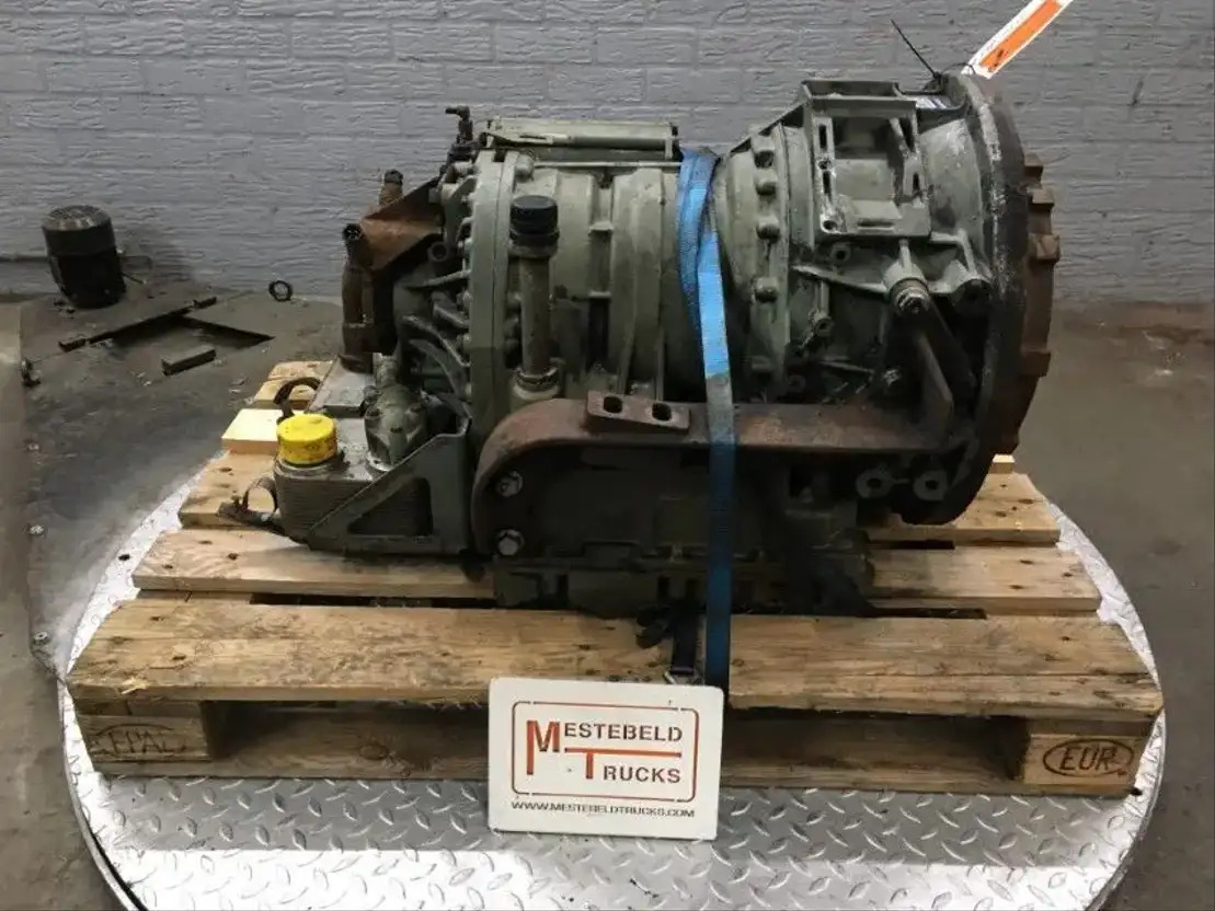 Mercedes-Benz Versnellingsbak 5HP502C  - Caixas de velocidade e peças de Caminhão: foto 3 Mercedes-Benz Versnellingsbak 5HP502C  - Caixas de velocidade e peças de Caminhão: foto 3