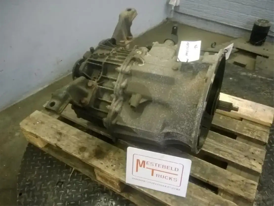 Mercedes-Benz Versnellingsbak G60-6 - Caixas de velocidade e peças de Caminhão: foto 2 Mercedes-Benz Versnellingsbak G60-6 - Caixas de velocidade e peças de Caminhão: foto 2