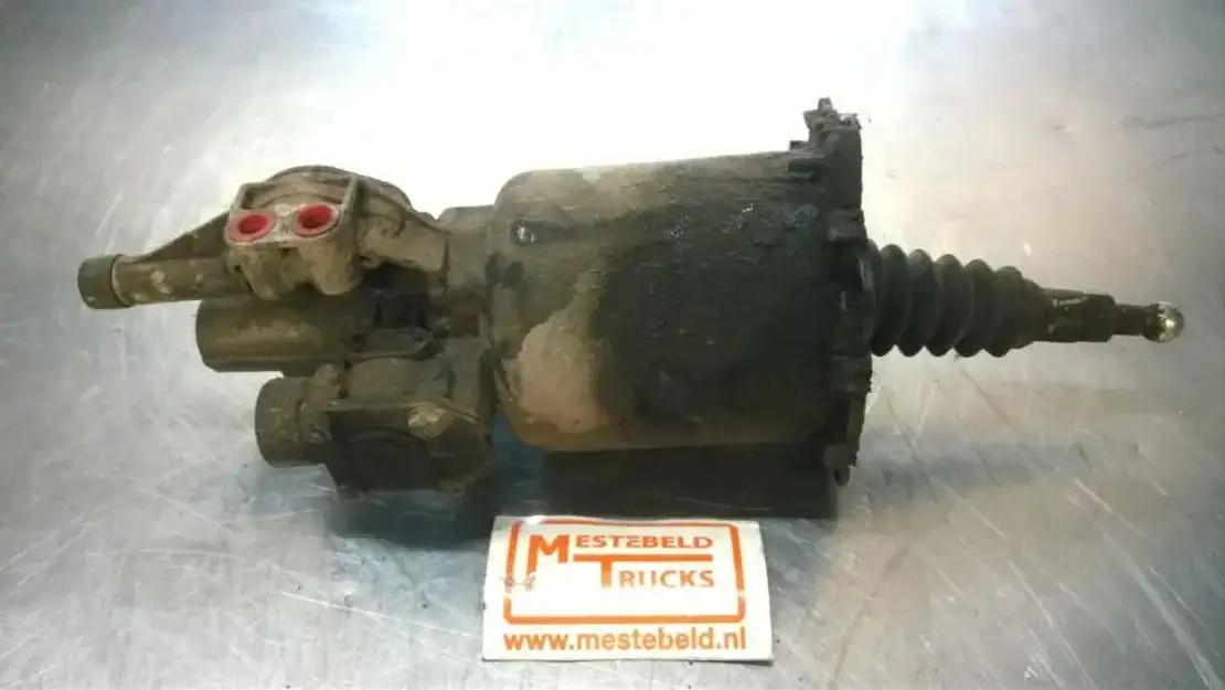 Renault K oppelingsbekrachtiger Premium - Embreagem e peças de Caminhão: foto 1 Renault K oppelingsbekrachtiger Premium - Embreagem e peças de Caminhão: foto 1